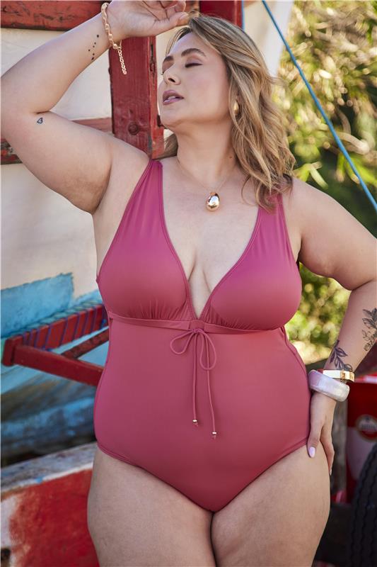 Maio Detalhe Em Roletes